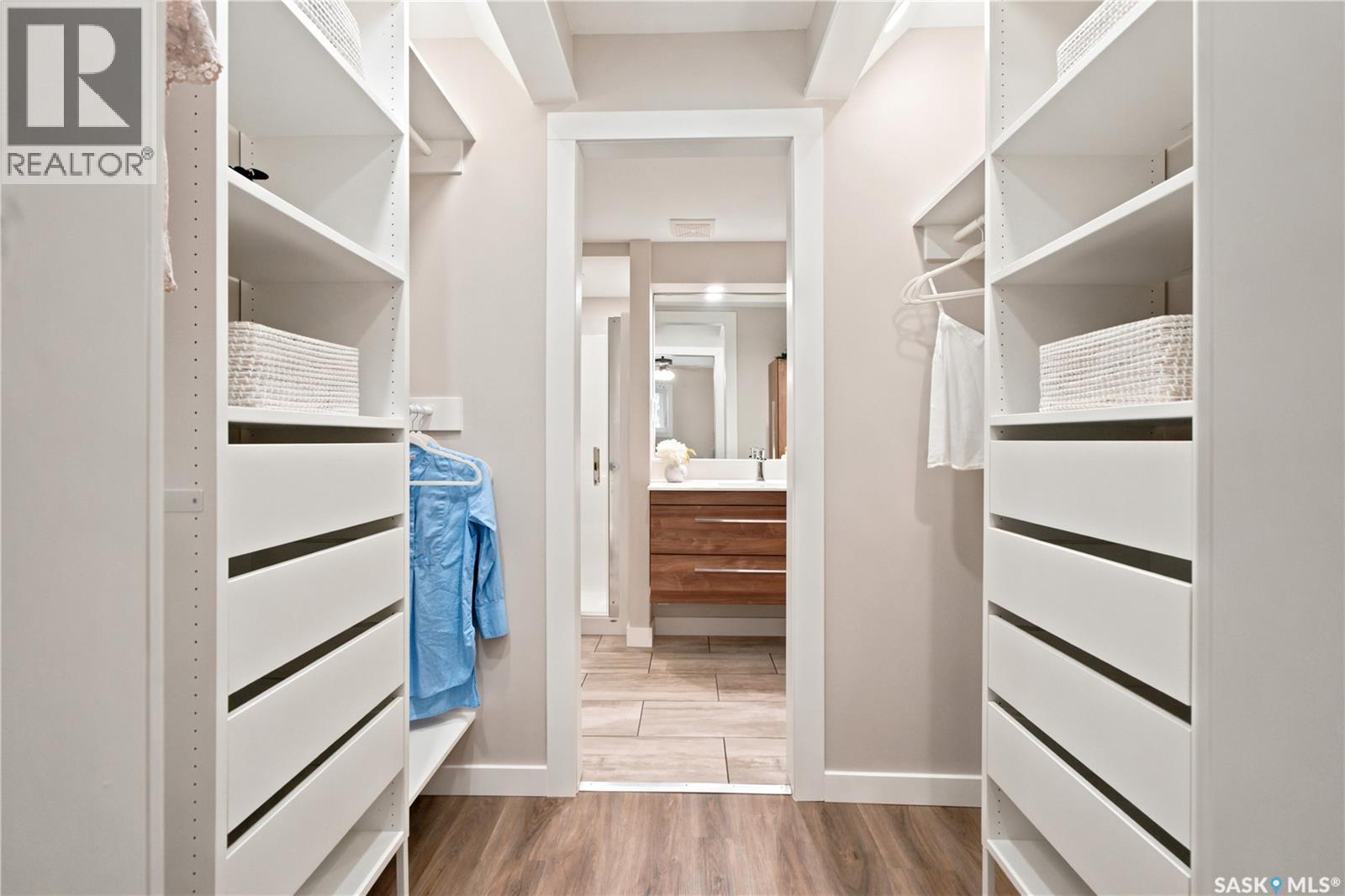 105 410 Main Street, Saskatoon, SK - Indoor