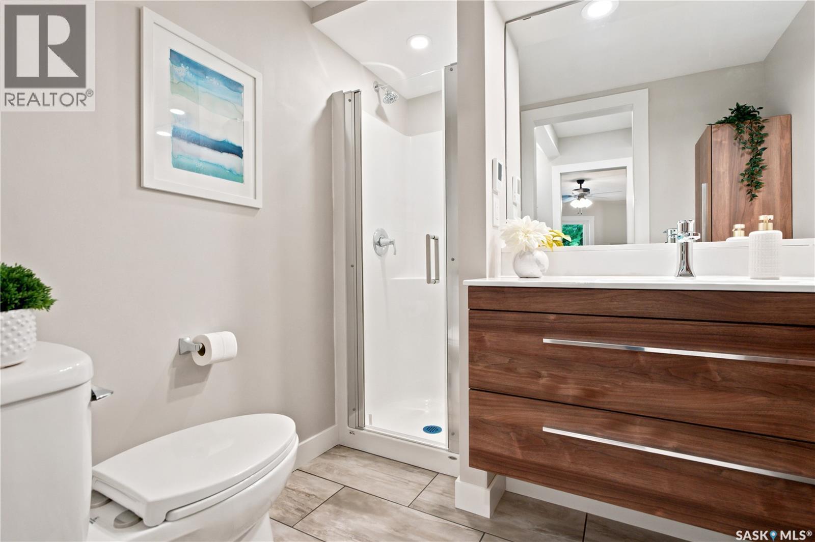 105 410 Main Street, Saskatoon, SK - Indoor Photo Showing Bathroom