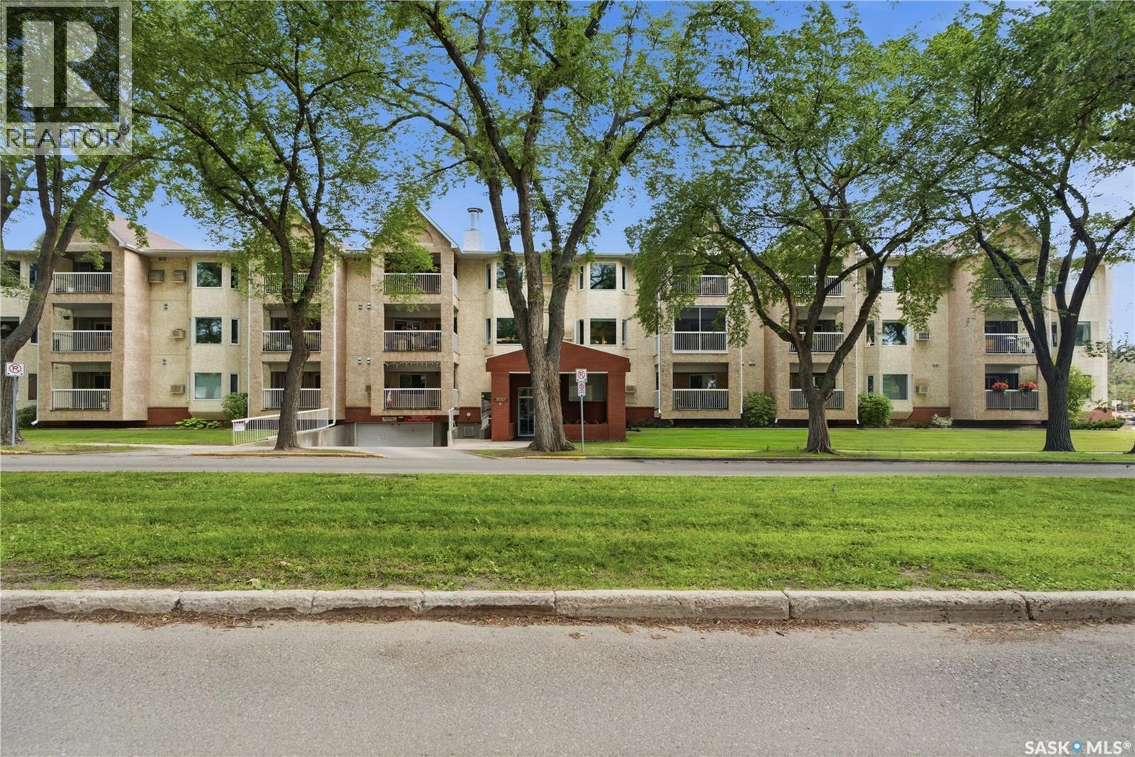 105 410 Main Street, Saskatoon, SK - Outdoor With Facade