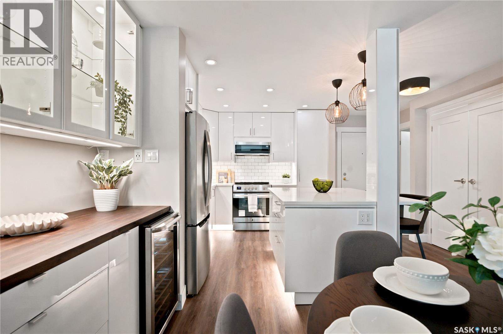 105 410 Main Street, Saskatoon, SK - Indoor