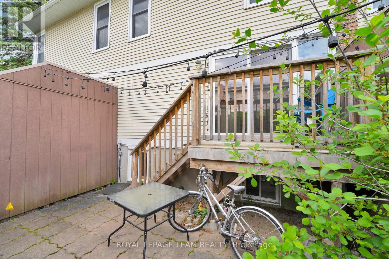 282 Dalehurst Drive, Ottawa, ON - Outdoor With Exterior