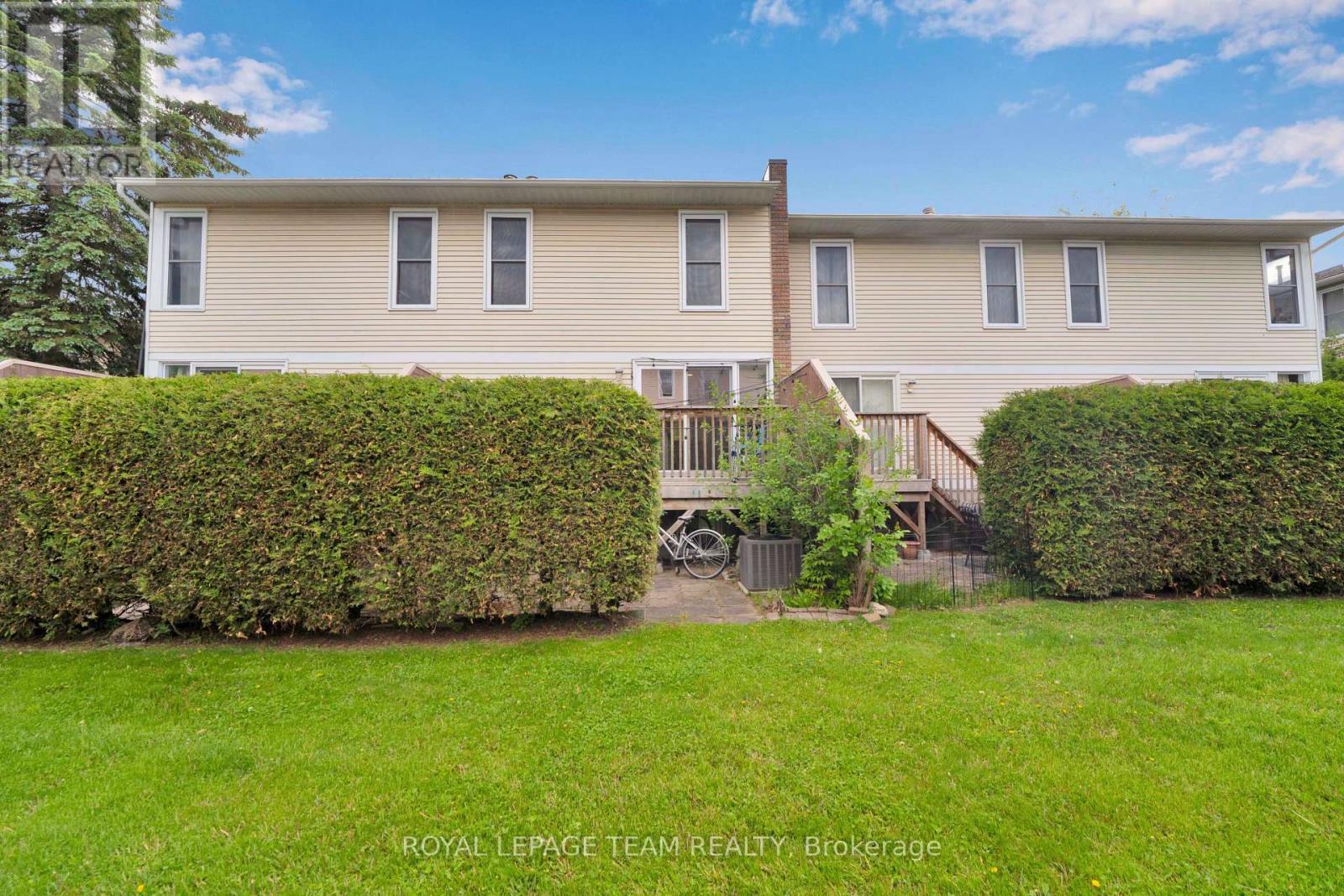 282 Dalehurst Drive, Ottawa, ON - Outdoor