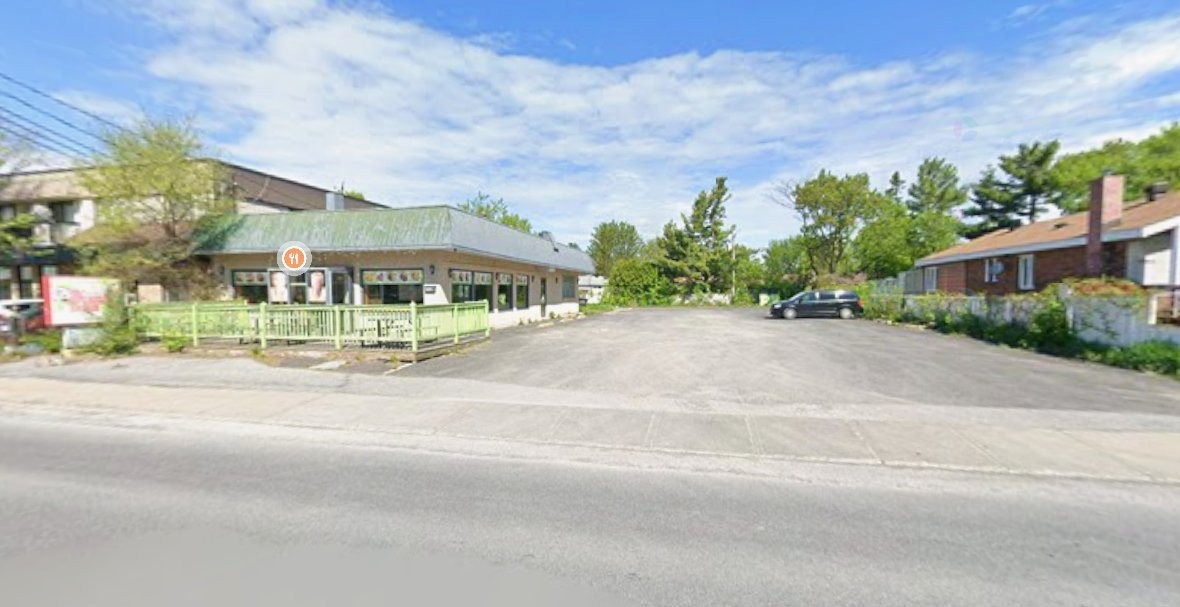 Front of Structure - 5070Z Mtée St-Hubert, Longueuil (Saint-Hubert), QC