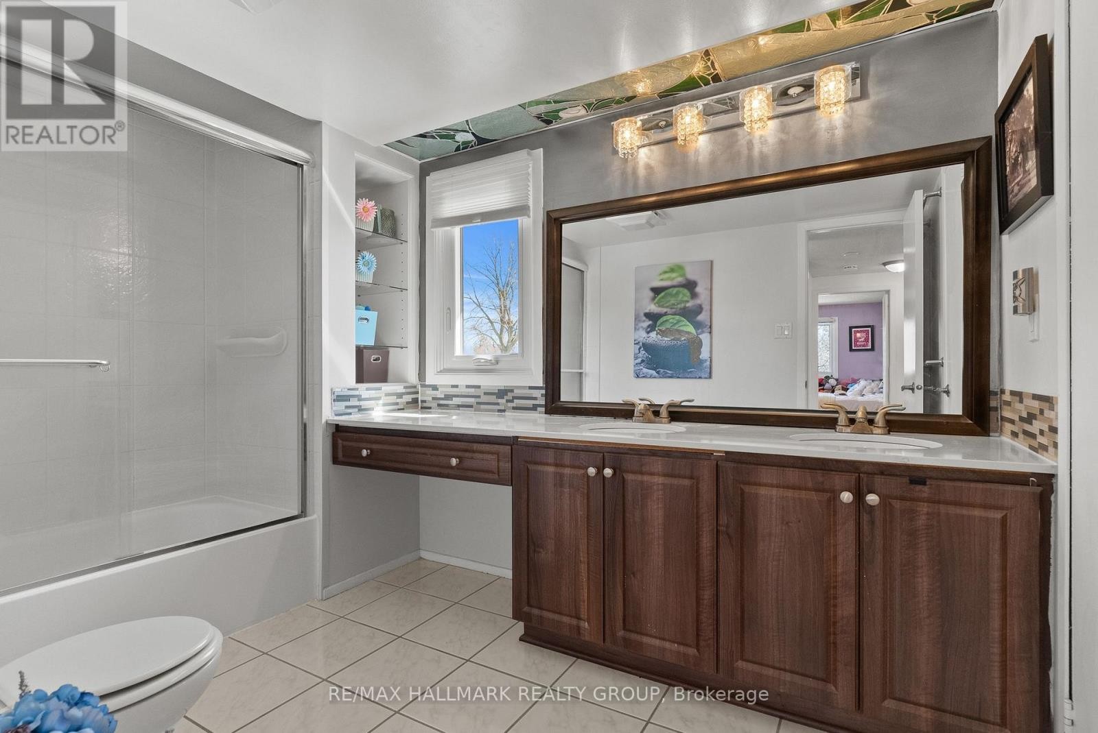 48 Sample Road, Ottawa, ON - Indoor Photo Showing Bathroom