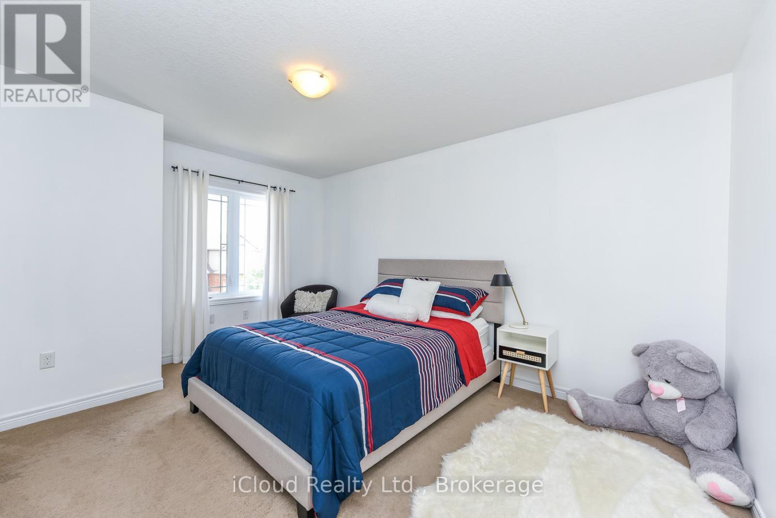 132 Drone Crescent, Guelph, ON - Indoor Photo Showing Bedroom