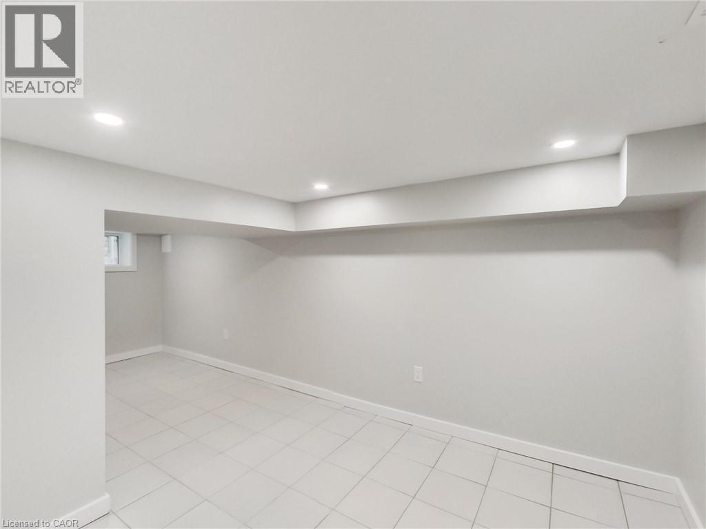 67 Cope Street, Hamilton, ON - Indoor