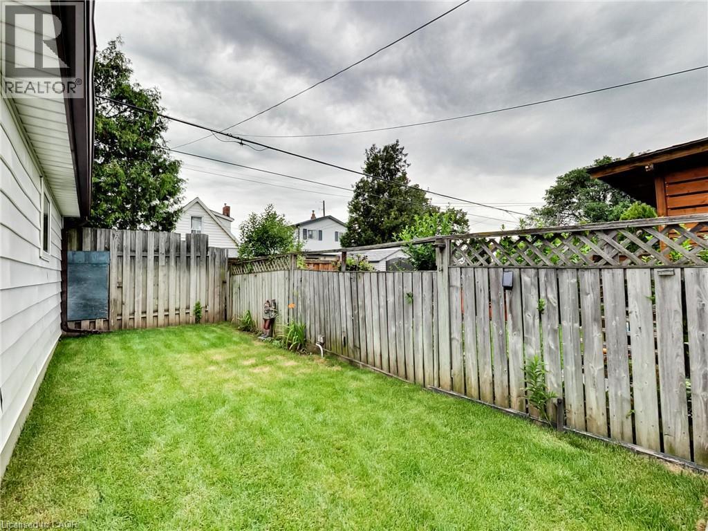 67 Cope Street, Hamilton, ON - Outdoor