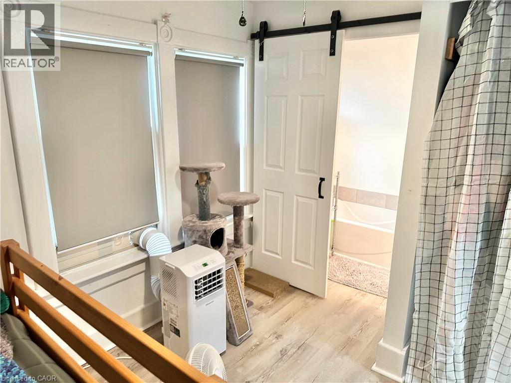 Second floor - other bedroom angle - 88 Brook Street, Simcoe, ON - Indoor
