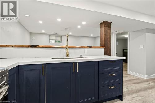 1 Mahony Avenue, Hamilton, ON - Indoor Photo Showing Bathroom