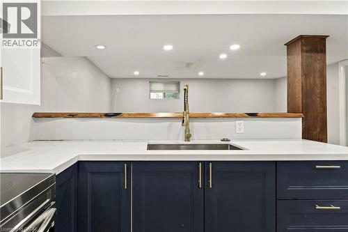 1 Mahony Avenue, Hamilton, ON - Indoor Photo Showing Kitchen