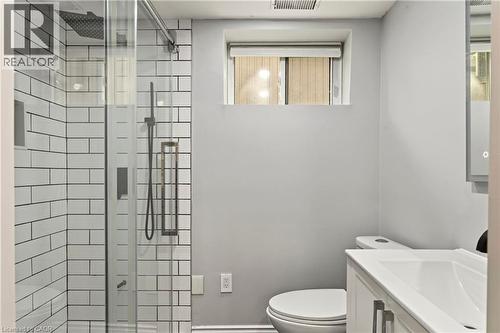 1 Mahony Avenue, Hamilton, ON - Indoor Photo Showing Bathroom