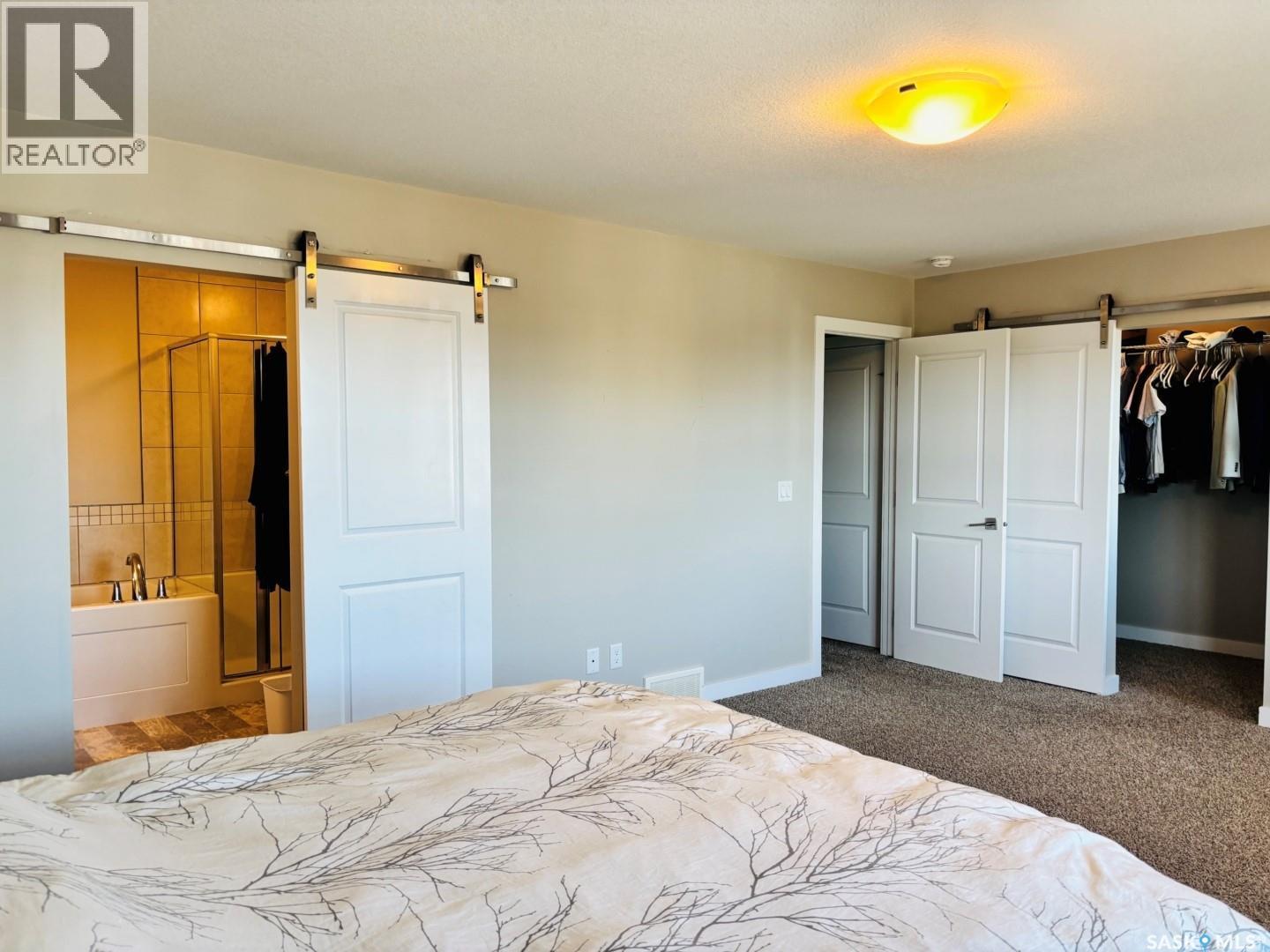 255 Eaton Crescent, Saskatoon, SK - Indoor Photo Showing Bedroom