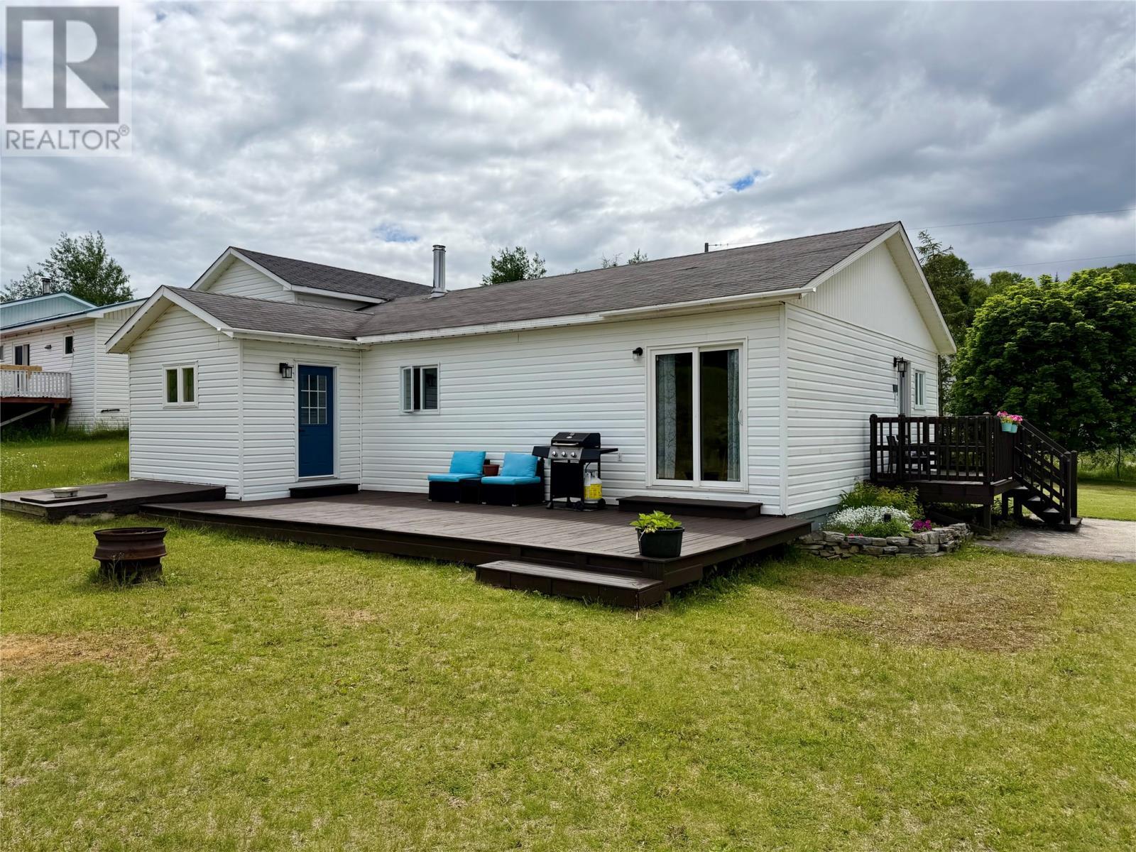 26 Third Avenue, Deer Lake, NL - Outdoor With Exterior