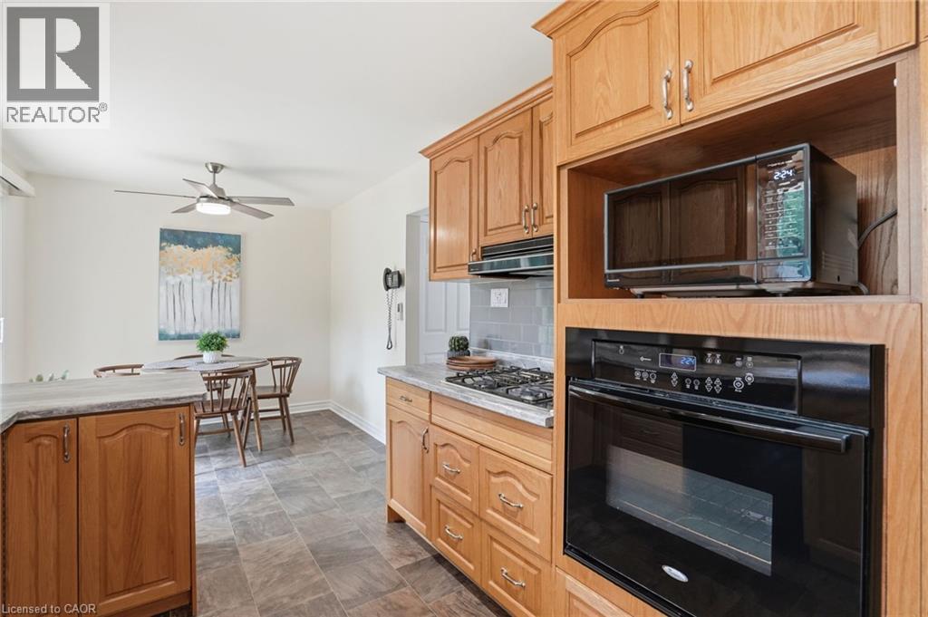 504 Kenmarr Crescent, Burlington, ON - Indoor Photo Showing Kitchen