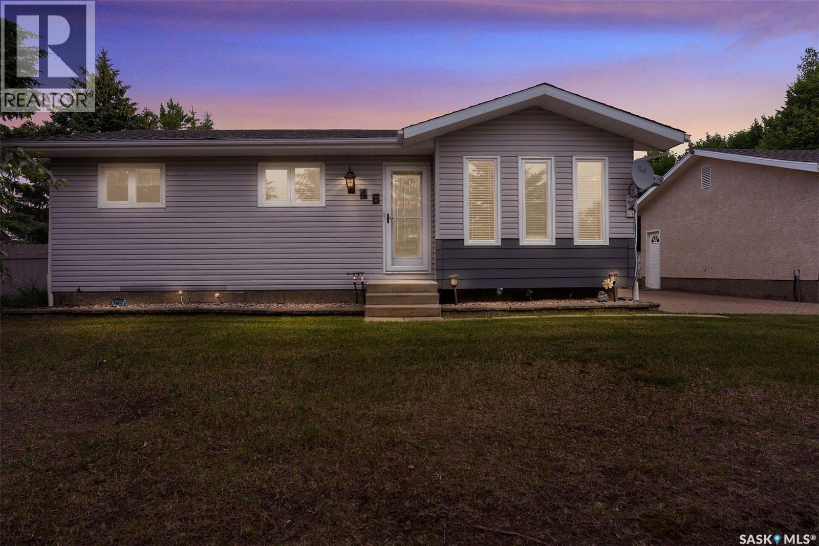 246/242 Westview Drive, Balgonie, SK - Outdoor