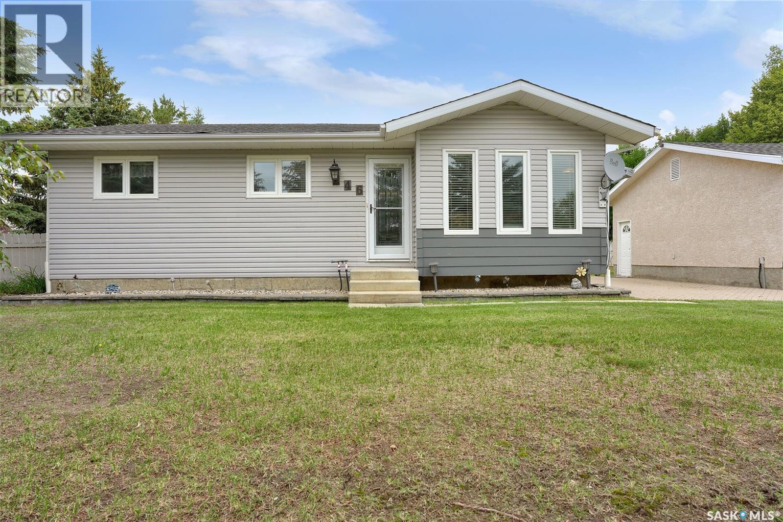 246/242 Westview Drive, Balgonie, SK - Outdoor