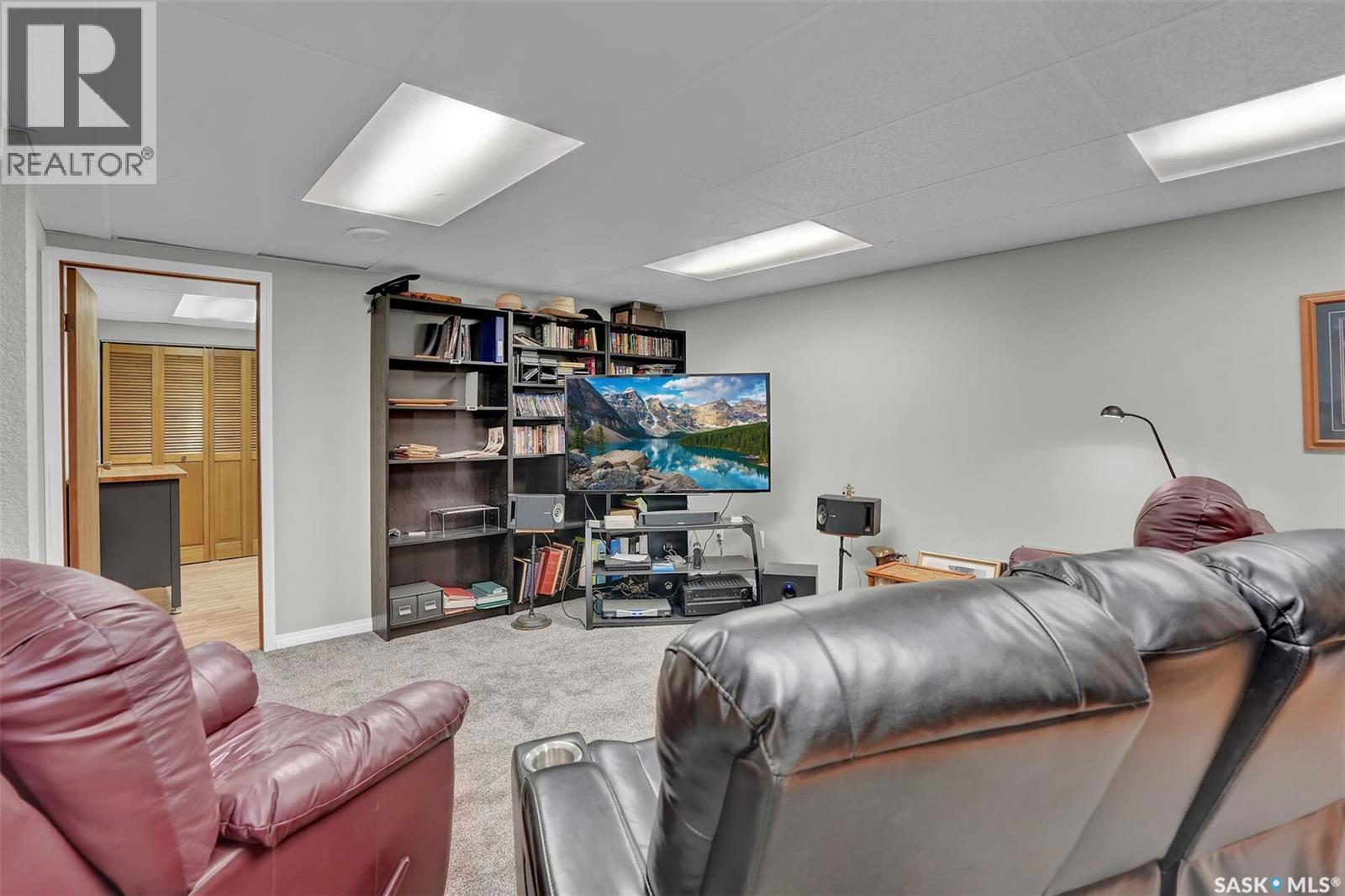 246/242 Westview Drive, Balgonie, SK - Indoor Photo Showing Basement