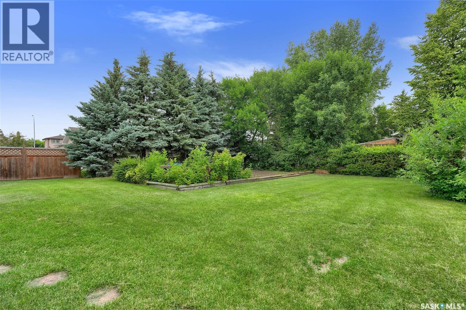 246/242 Westview Drive, Balgonie, SK - Outdoor