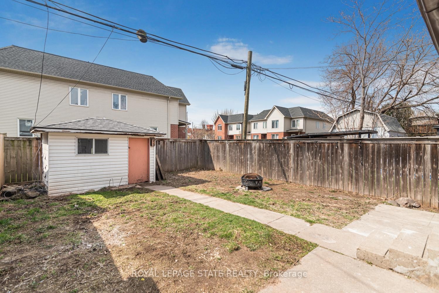 60 Keith Street, Hamilton, ON - Outdoor