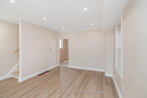 60 Keith Street, Hamilton, ON - Indoor Photo Showing Other Room