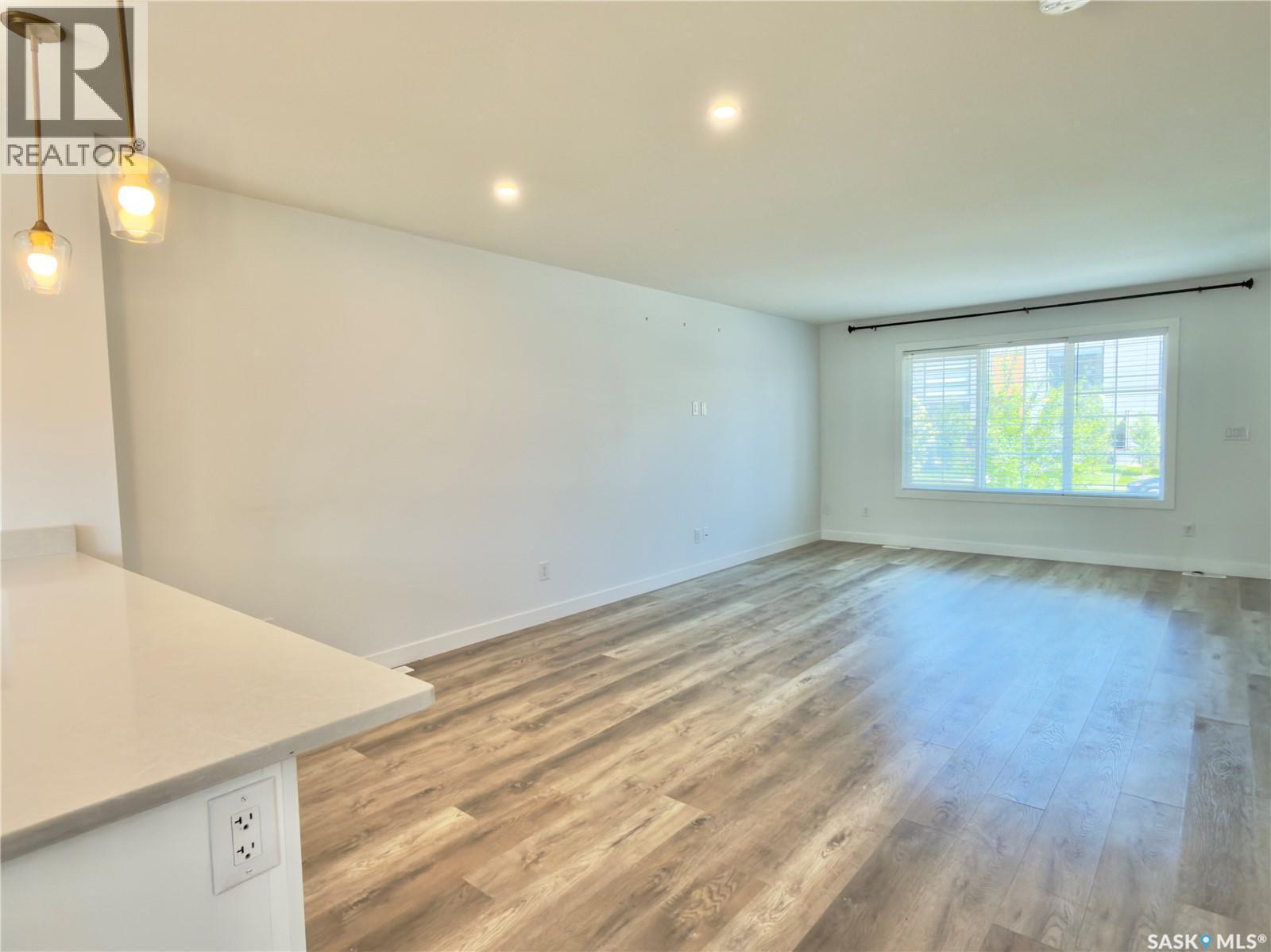 128 Westfield Road, Saskatoon, SK - Indoor Photo Showing Other Room