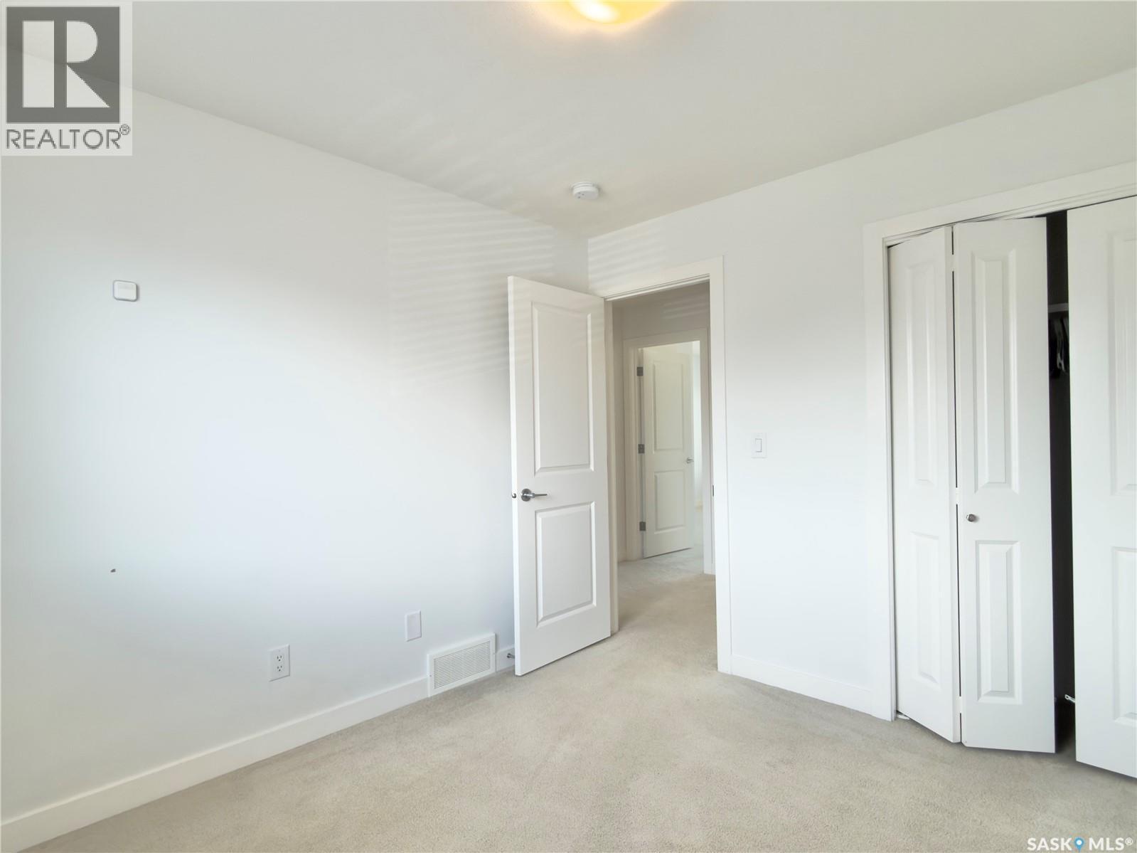 128 Westfield Road, Saskatoon, SK - Indoor Photo Showing Other Room