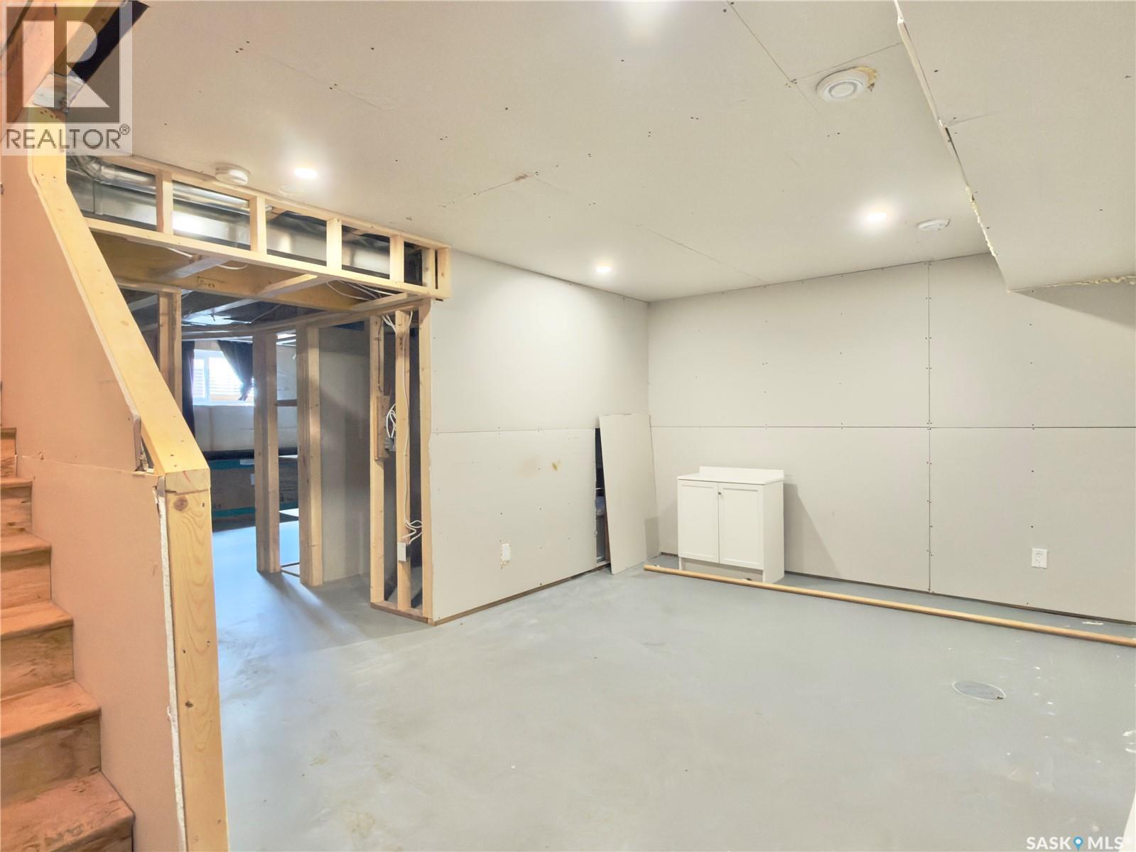 128 Westfield Road, Saskatoon, SK - Indoor Photo Showing Basement