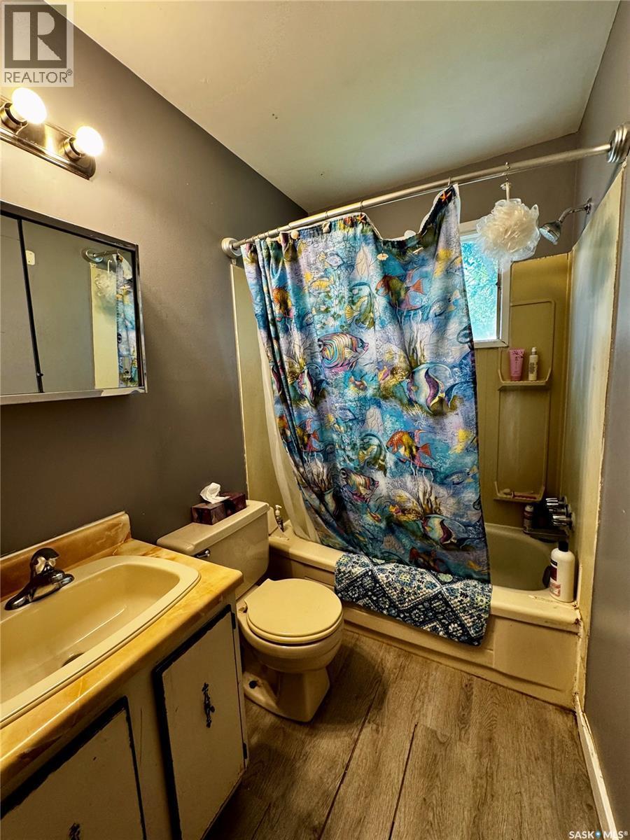 3554 Fairlight Drive, Saskatoon, SK - Indoor Photo Showing Bathroom