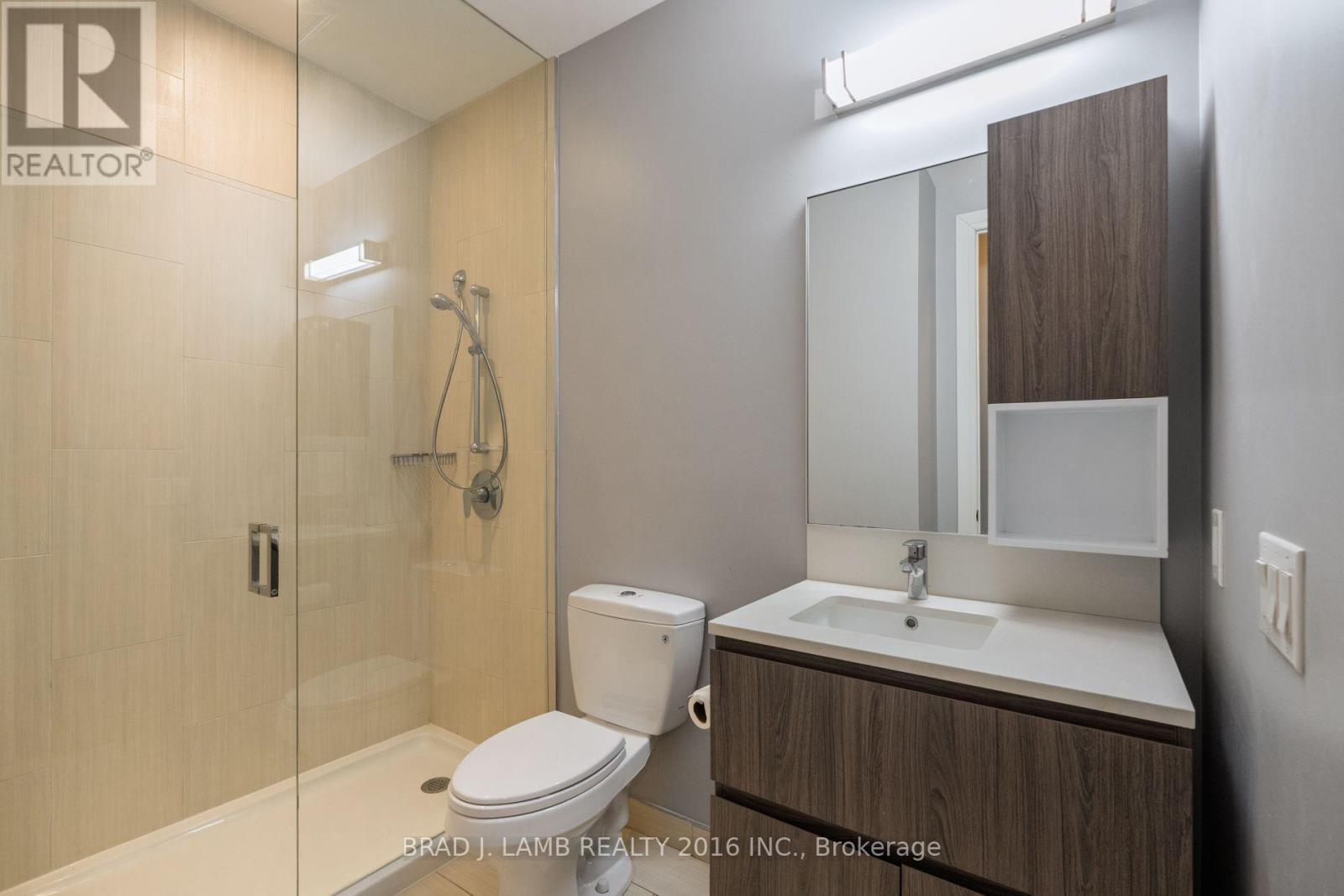 #4303 - 36 Park Lawn Road, Toronto, ON - Indoor Photo Showing Bathroom