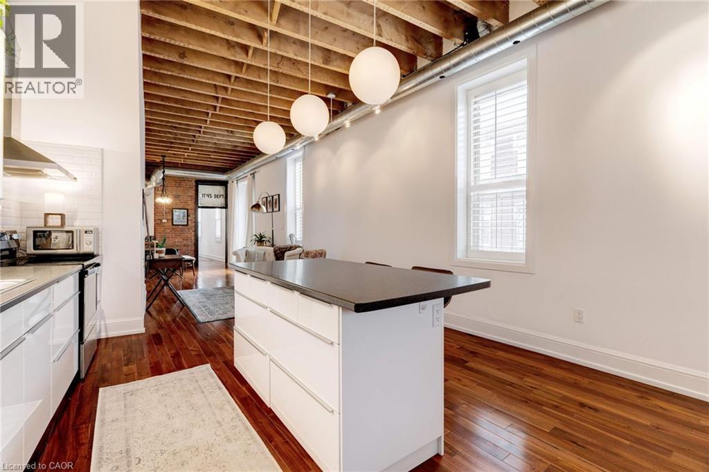 205 King Street E Unit# 2, Hamilton, ON - Indoor Photo Showing Kitchen
