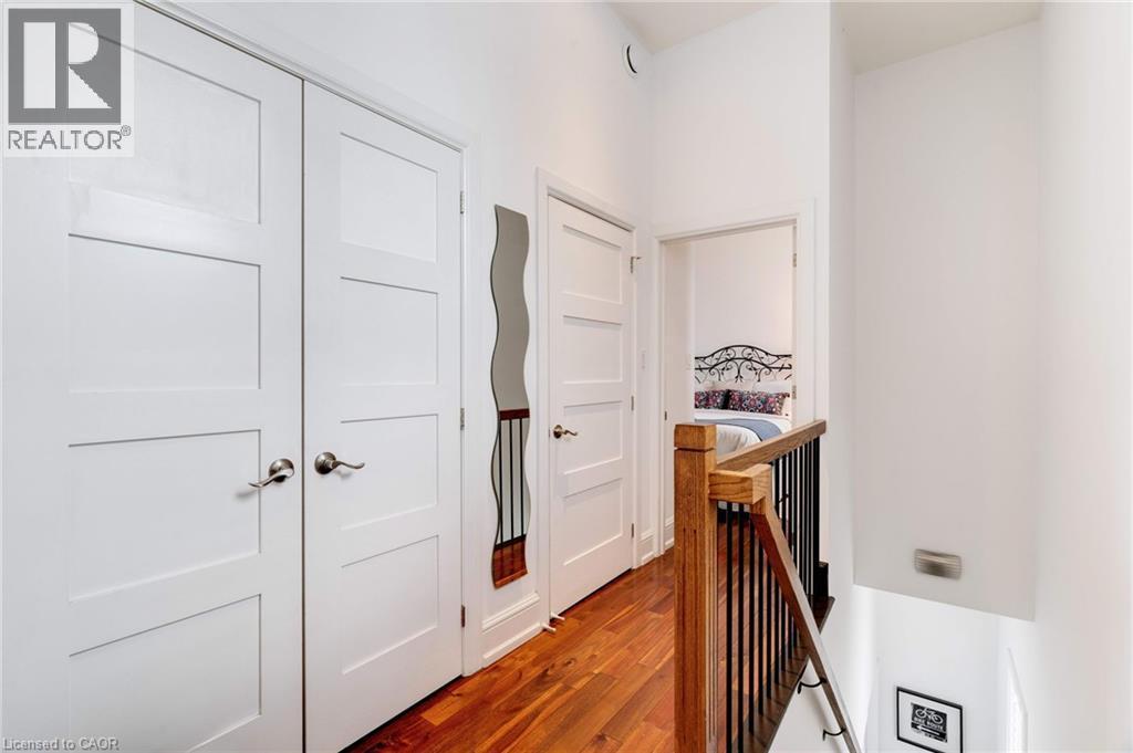 205 King Street E Unit# 2, Hamilton, ON - Indoor Photo Showing Other Room