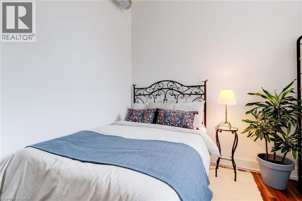 205 King Street E Unit# 2, Hamilton, ON - Indoor Photo Showing Bedroom