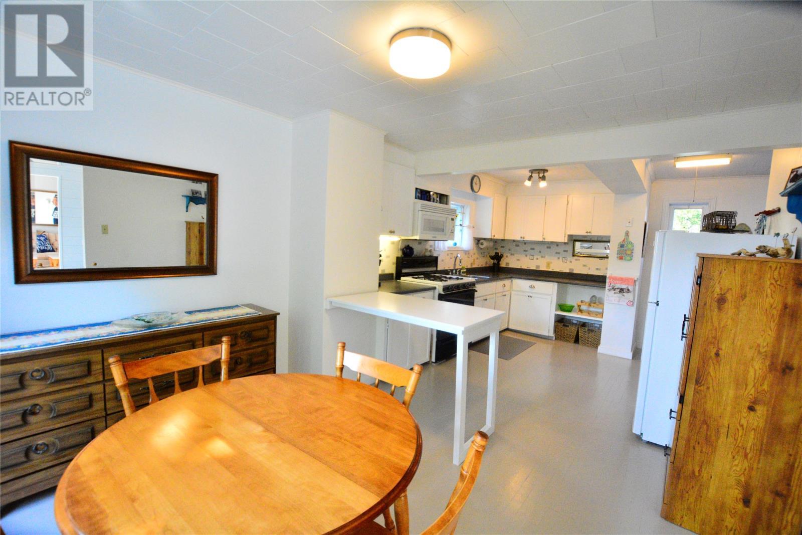 3 Plank Lane, Freshwater, NL - Indoor Photo Showing Dining Room