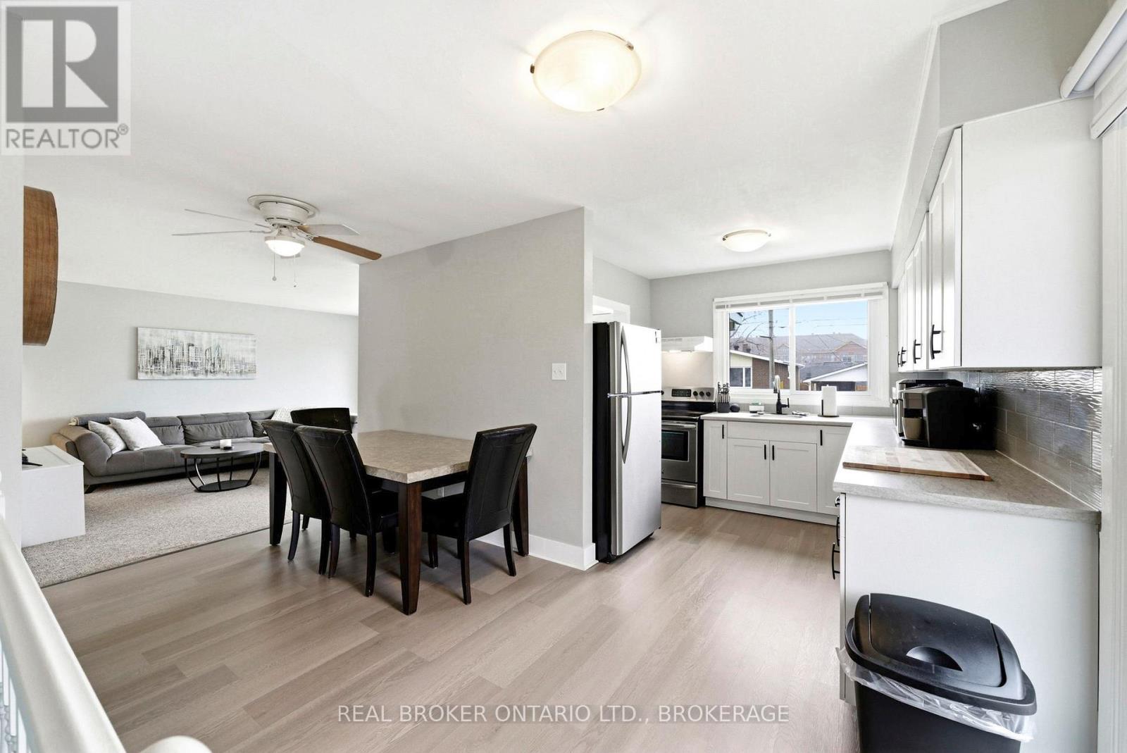 1205 Osborne Avenue, Cornwall, ON - Indoor