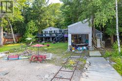 Older Boat house, ideal for storage of watercraft - 