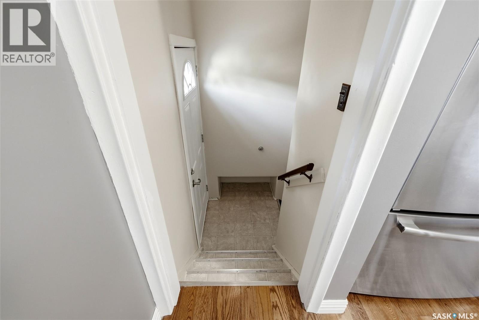 408 Mullin Avenue E, Regina, SK - Indoor Photo Showing Other Room