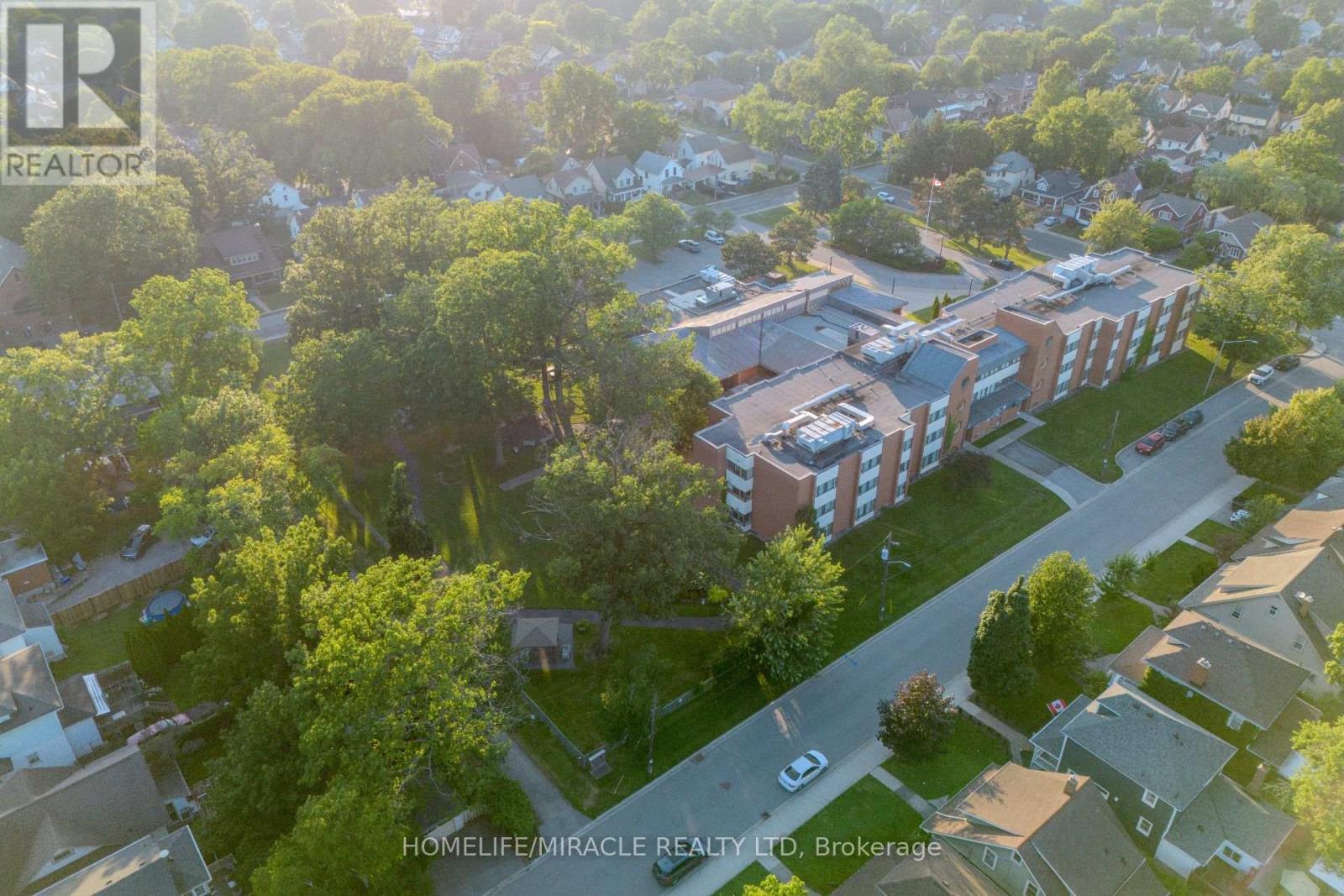 5214 Third Avenue, Niagara Falls, ON - Outdoor With View