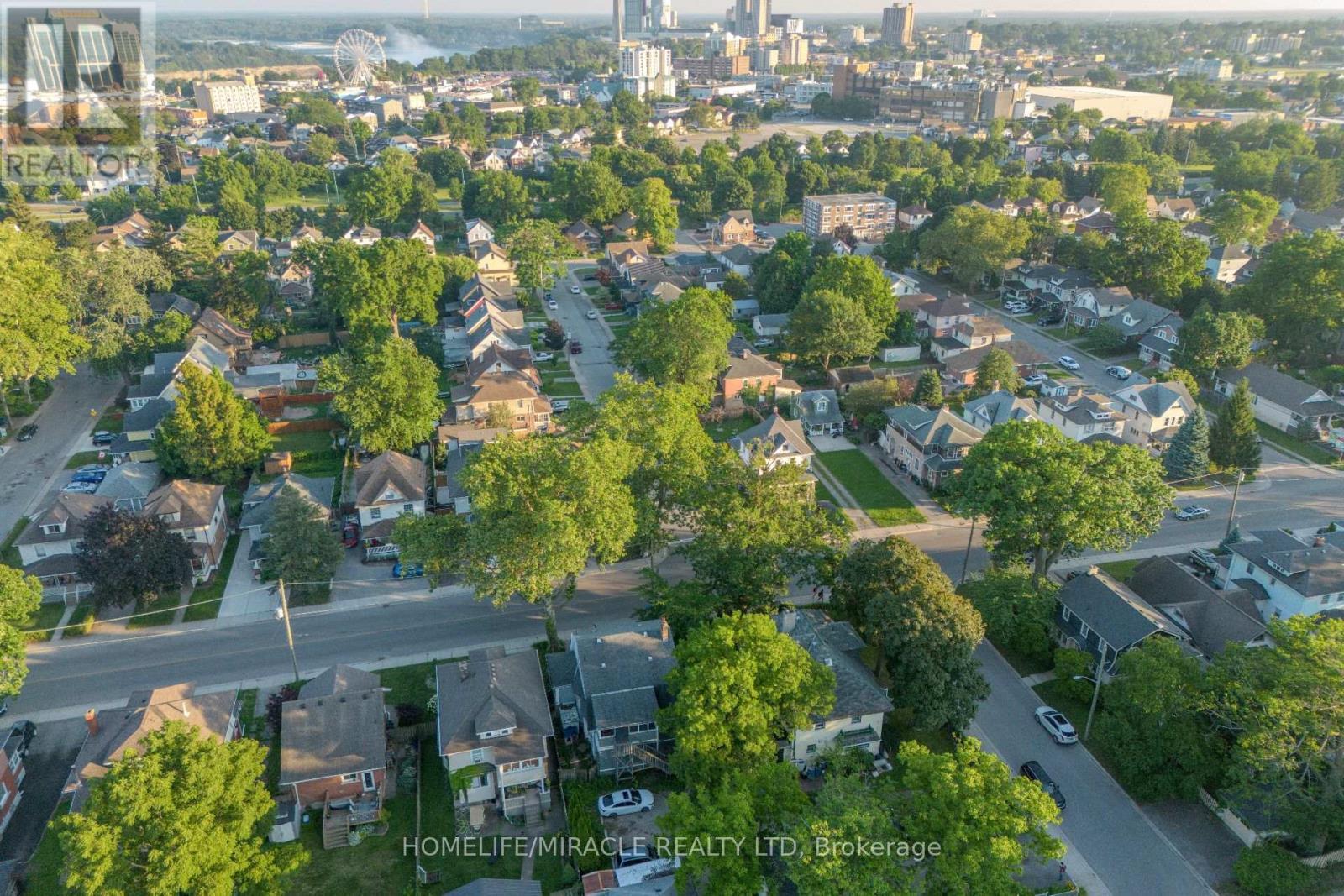 5214 Third Avenue, Niagara Falls, ON - Outdoor With View