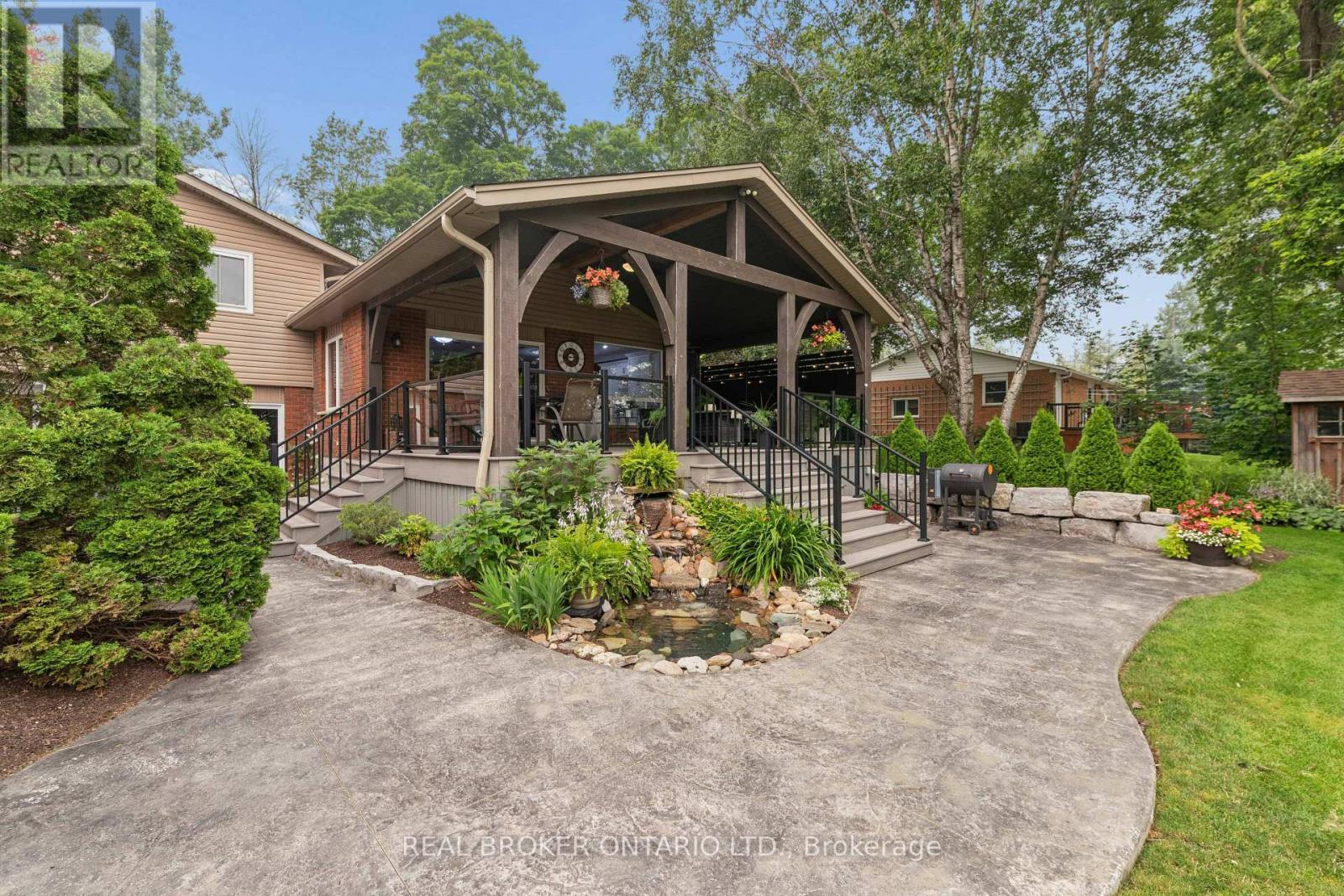 7323 Sideroad 15, Rr1 Road, Mapleton, ON - Outdoor