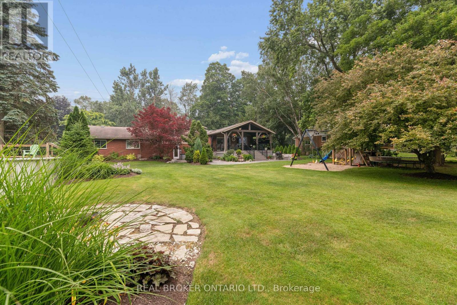 7323 Sideroad 15, Rr1 Road, Mapleton, ON - Outdoor