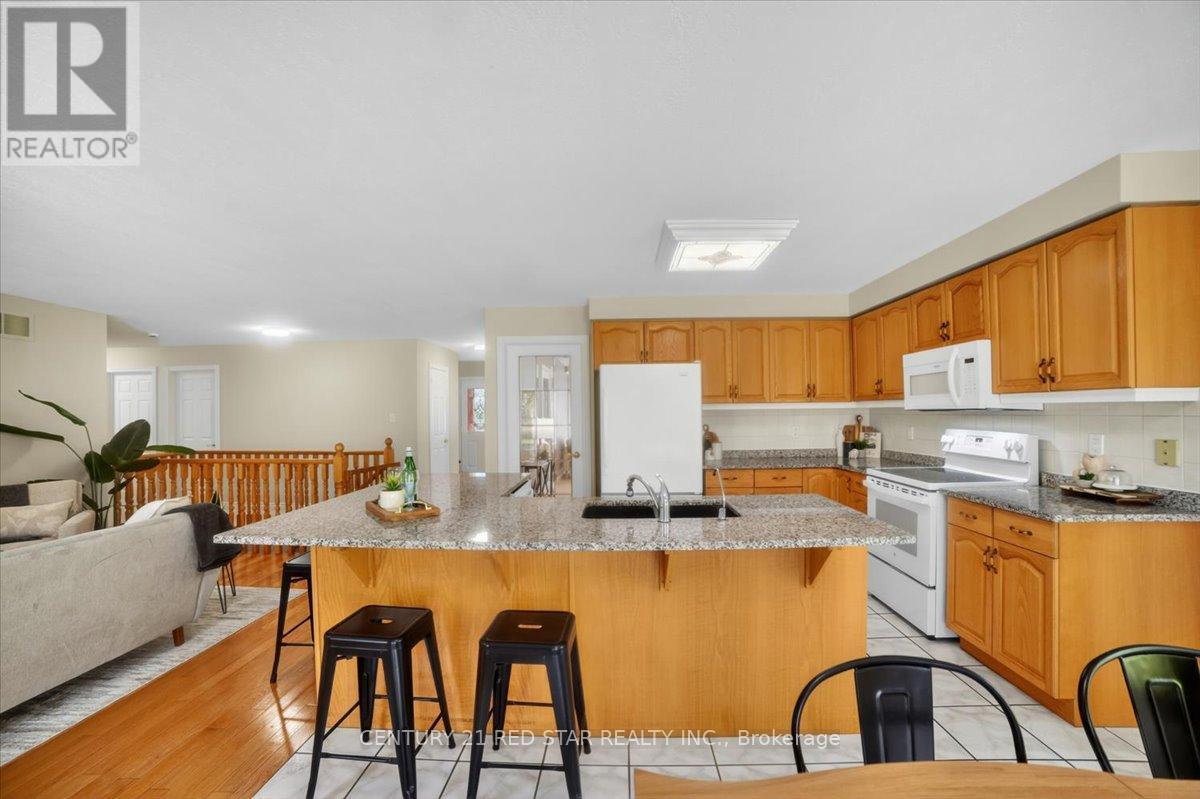 1775 Loretta Avenue, Severn, ON - Indoor Photo Showing Other Room