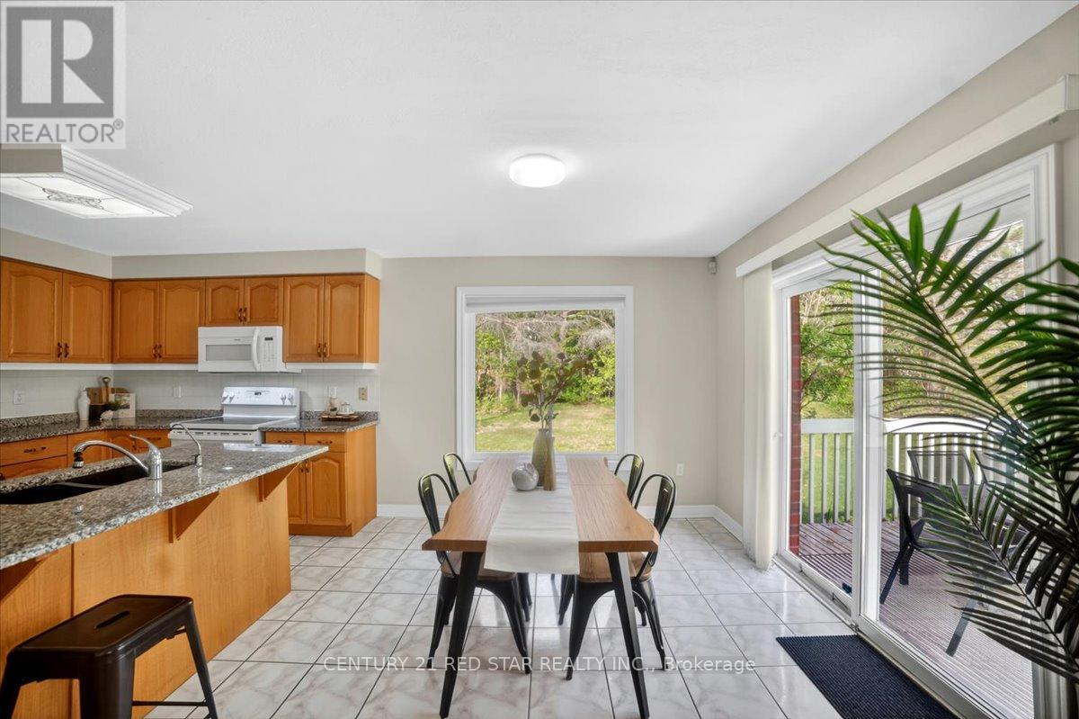 1775 Loretta Avenue, Severn, ON - Indoor