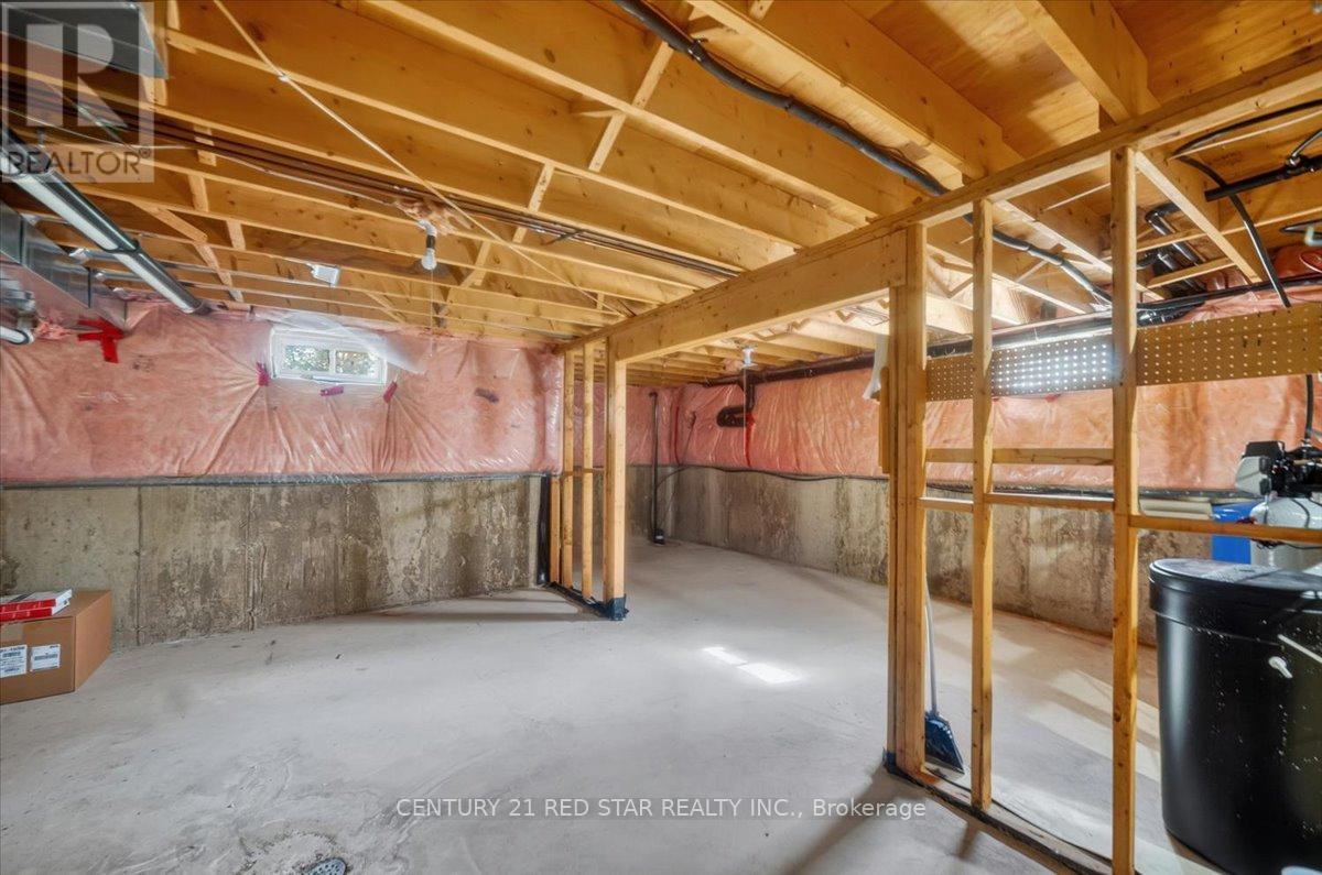 1775 Loretta Avenue, Severn, ON - Indoor Photo Showing Basement