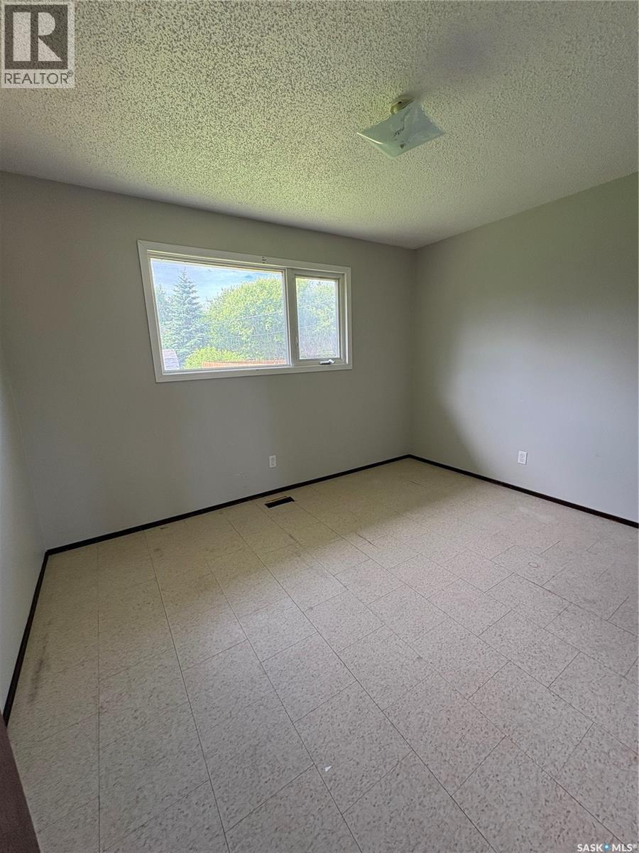 215 Granatier Avenue, Lestock, SK - Indoor Photo Showing Other Room