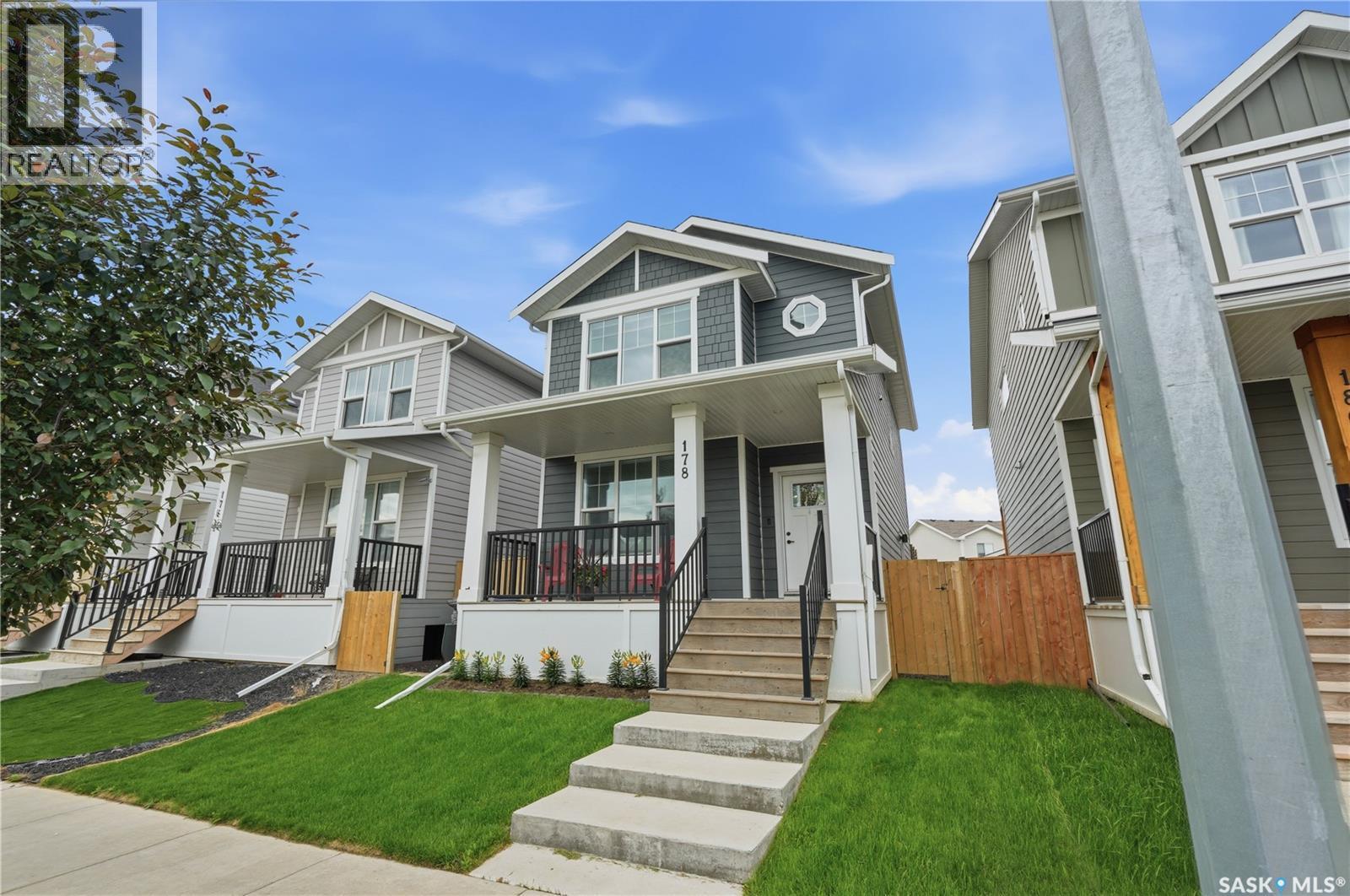 178 Rosewood Boulevard E, Saskatoon, SK - Outdoor With Deck Patio Veranda With Facade