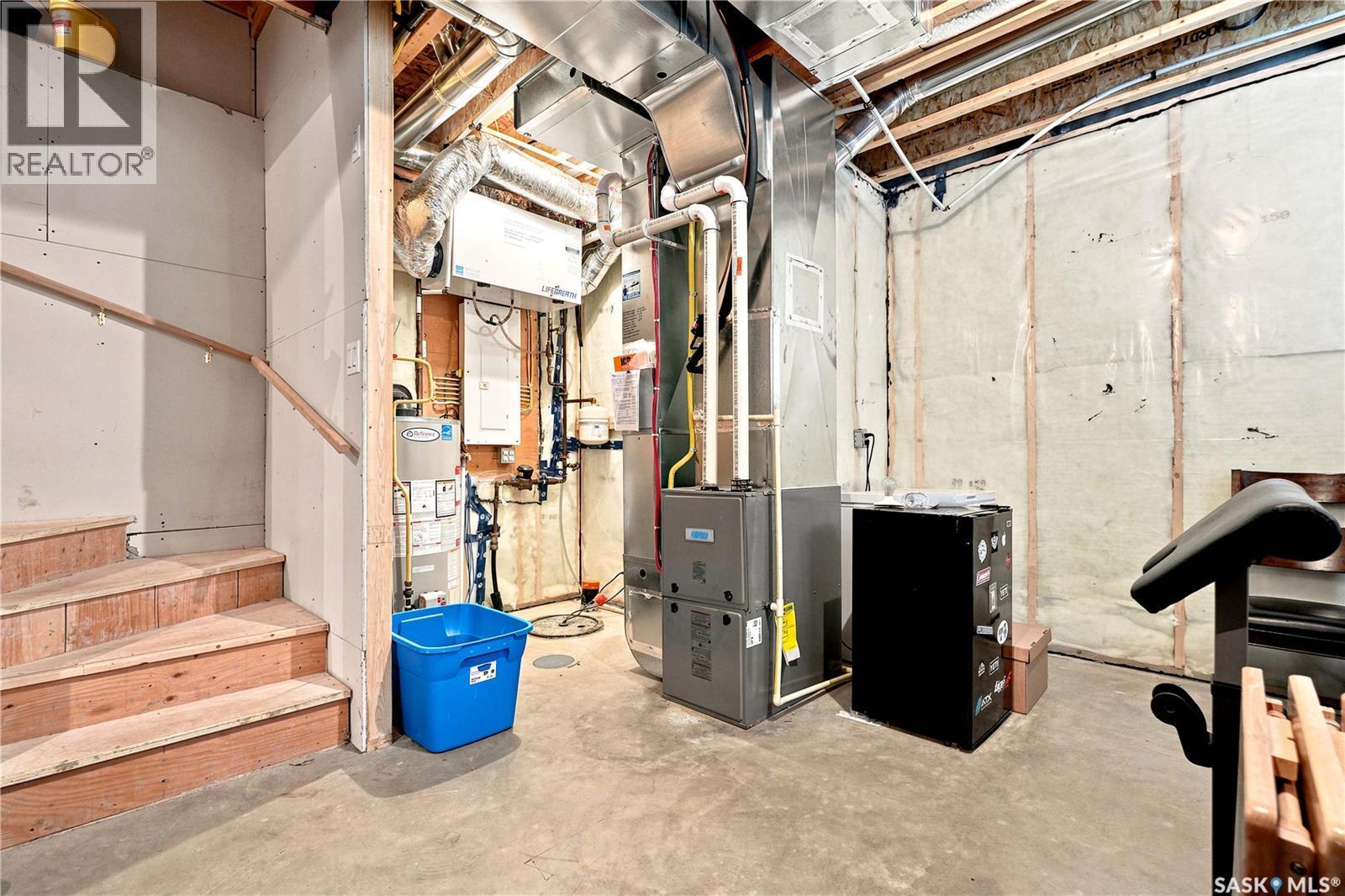 178 Rosewood Boulevard E, Saskatoon, SK - Indoor Photo Showing Basement