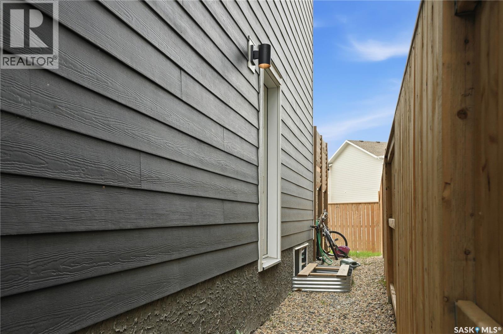 178 Rosewood Boulevard E, Saskatoon, SK - Outdoor