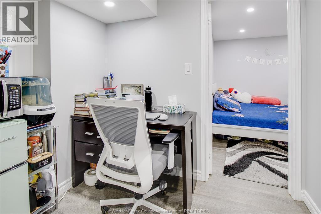 2759 Mckay Avenue, Windsor, ON - Indoor Photo Showing Office