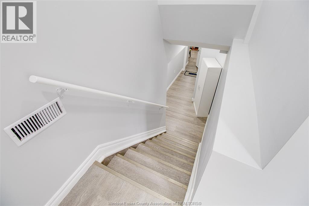 2759 Mckay Avenue, Windsor, ON - Indoor Photo Showing Other Room