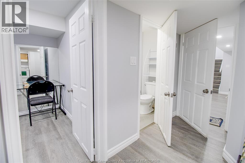 2759 Mckay Avenue, Windsor, ON - Indoor